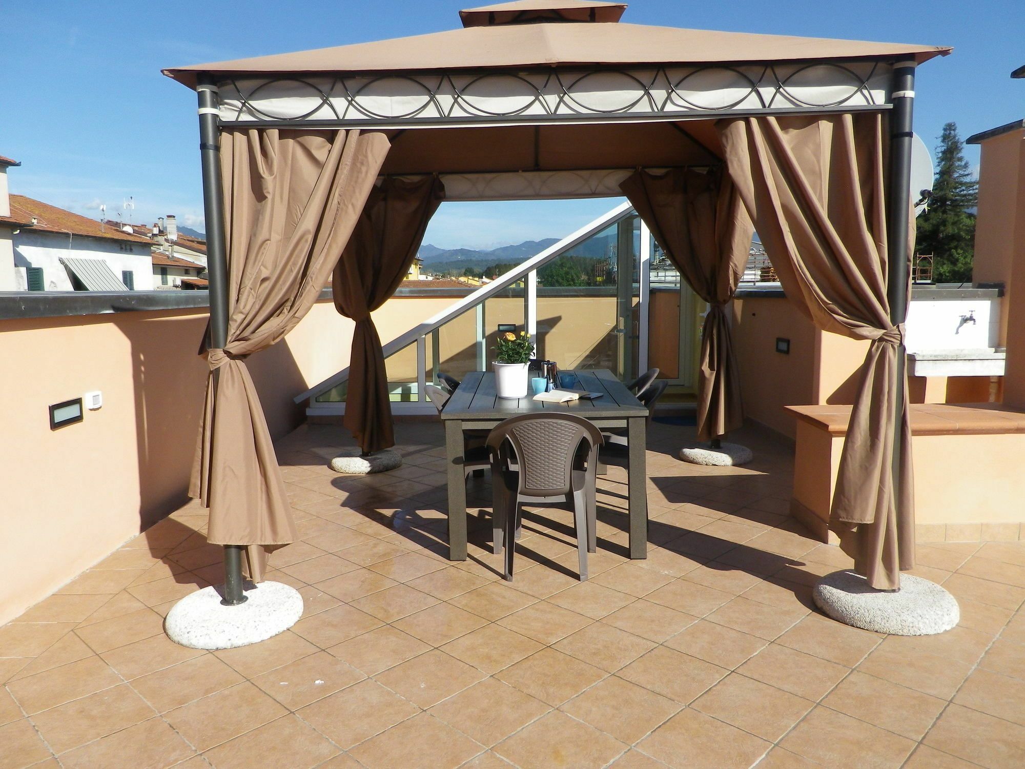 La Terrazza Apartment Lucca Exterior photo